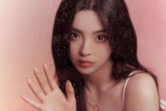 把美女操哭的相关介绍