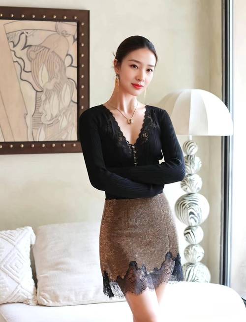 亚洲少妇性生活质量提升指南：婚后情感沟通、情趣技巧与健康调理