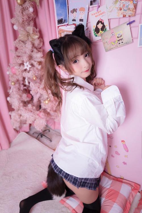 5d影院设备选购指南 | 沉浸式体验、动感座椅、VR设备融合方案
