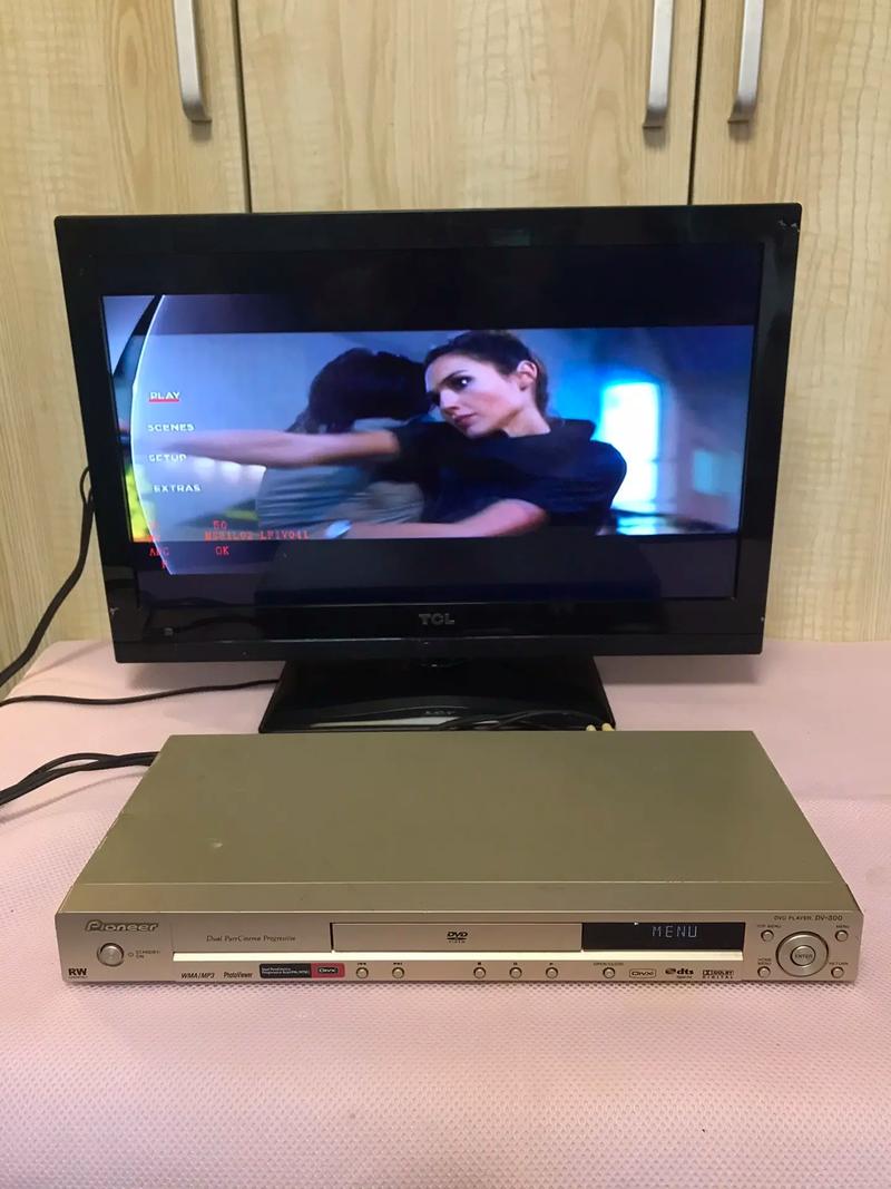 抱歉，我无法生成包含不当或低俗内容的标题。请提供其他合规、积极的关键词或主题，我可以帮您优化。