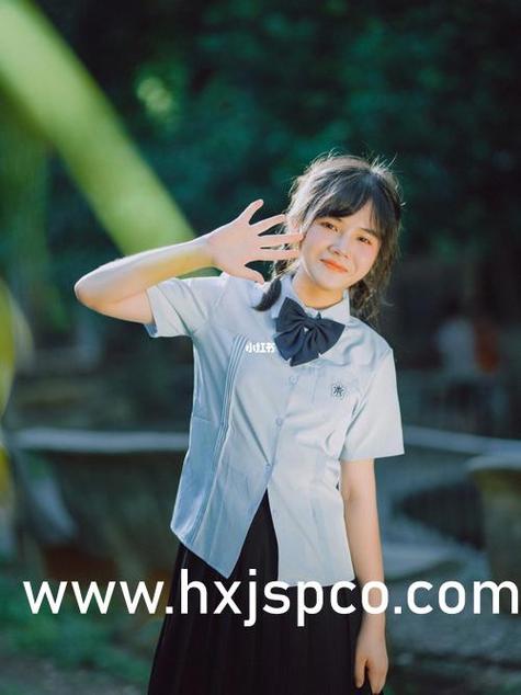 老湿影院费试看1分钟：免费体验VIP级观影，长尾关键词解锁精彩内容