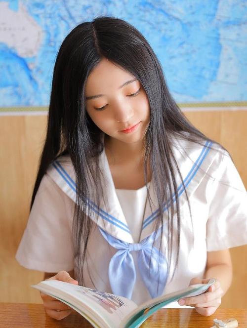 日本巨乳熟妇诱惑伦理片的相关介绍